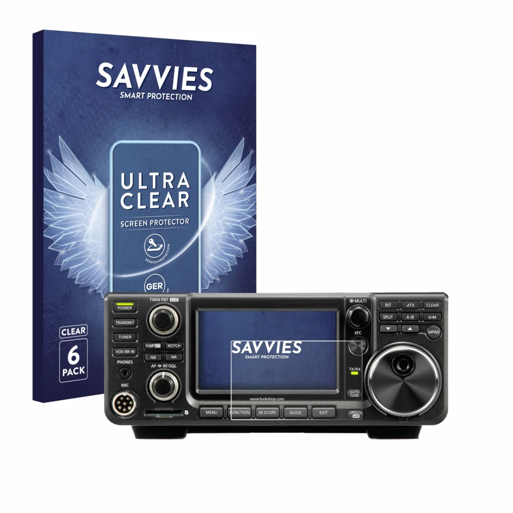 Parte frontal de un envase de producto con el logotipo de la marca Savvies. Al lado se muestra el dispositivo Icom IC-7300 con