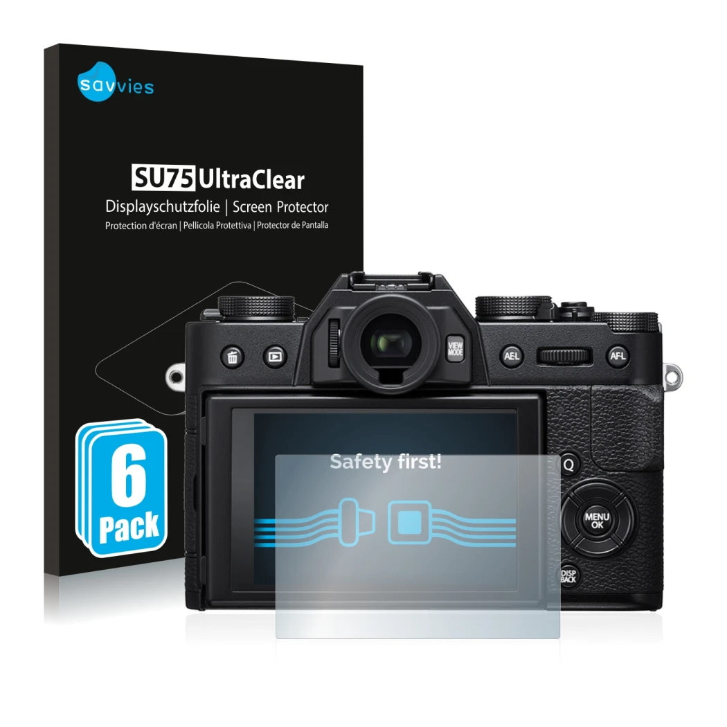 Parte frontal de un envase de producto con el logotipo de la marca Savvies. Al lado se muestra el dispositivo Fujifilm X-T20 c