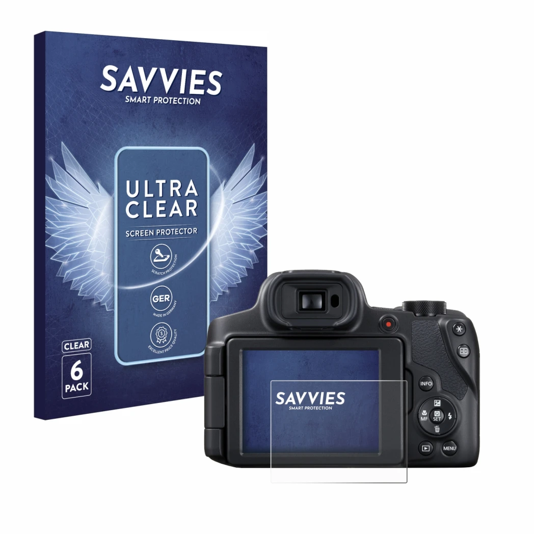 Parte frontal de un envase de producto con el logotipo de la marca Savvies. Al lado se muestra el dispositivo Canon PowerShot 