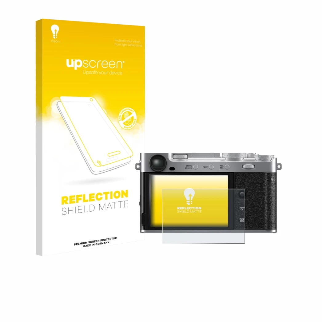 Parte frontal de un envase de producto con el logotipo de la marca upscreen. Al lado se muestra el dispositivo Fujifilm X-E5 c