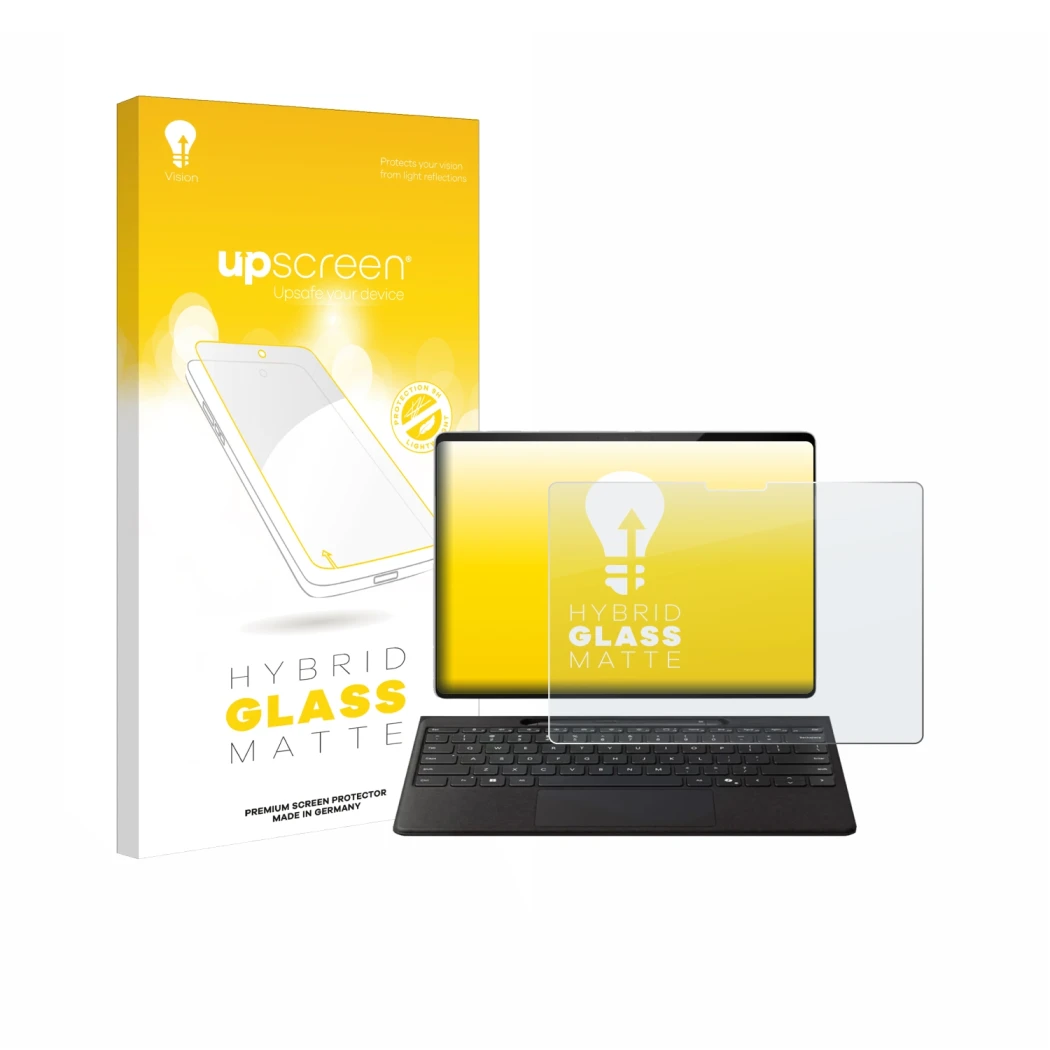 Parte frontal de un envase de producto con el logotipo de la marca upscreen. Al lado se muestra el dispositivo Microsoft Surfa