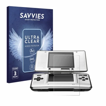 Parte frontal de un envase de producto con el logotipo de la marca Savvies. Al lado se muestra el dispositivo Nintendo DS con 