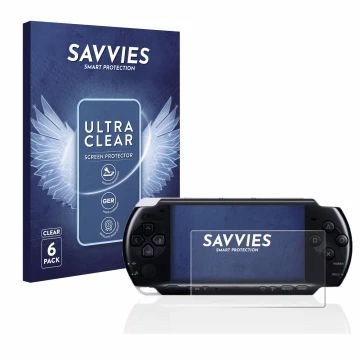 Parte frontal de un envase de producto con el logotipo de la marca Savvies. Al lado se muestra el dispositivo Sony PSP 3004 co
