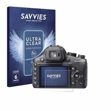 Parte frontal de un envase de producto con el logotipo de la marca Savvies. Al lado se muestra el dispositivo Fujifilm FinePix