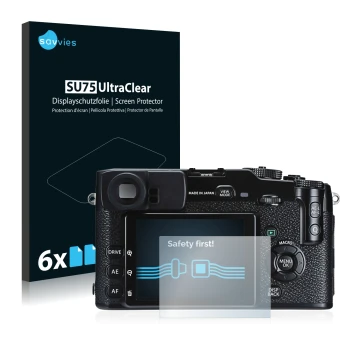 Parte frontal de un envase de producto con el logotipo de la marca Savvies. Al lado se muestra el dispositivo Fujifilm X-Pro1 