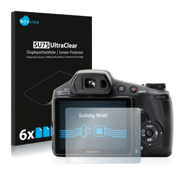 Parte frontal de un envase de producto con el logotipo de la marca Savvies. Al lado se muestra el dispositivo Sony Cyber-Shot 