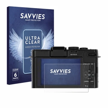 Parte frontal de un envase de producto con el logotipo de la marca Savvies. Al lado se muestra el dispositivo Leica D-Lux 6 co