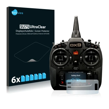 Parte frontal de un envase de producto con el logotipo de la marca Savvies. Al lado se muestra el dispositivo Spektrum DX9 con