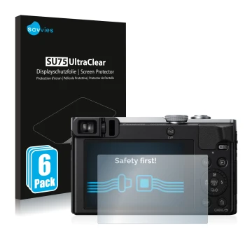 Parte frontal de un envase de producto con el logotipo de la marca Savvies. Al lado se muestra el dispositivo Panasonic Lumix 