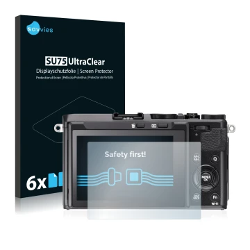 Parte frontal de un envase de producto con el logotipo de la marca Savvies. Al lado se muestra el dispositivo Fujifilm FinePix