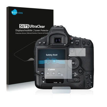 Parte frontal de un envase de producto con el logotipo de la marca Savvies. Al lado se muestra el dispositivo Canon EOS 1D X M