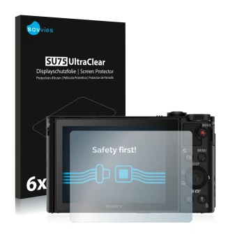 Parte frontal de un envase de producto con el logotipo de la marca Savvies. Al lado se muestra el dispositivo Sony Cyber-Shot 