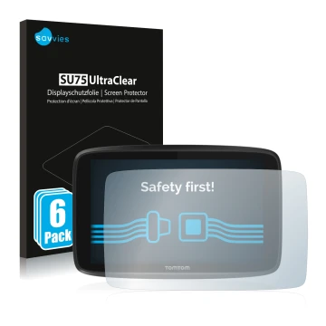 Parte frontal de un envase de producto con el logotipo de la marca Savvies. Al lado se muestra el dispositivo TomTom GO 6250 c