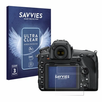 Parte frontal de un envase de producto con el logotipo de la marca Savvies. Al lado se muestra el dispositivo Nikon D850 con s