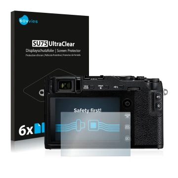 Parte frontal de un envase de producto con el logotipo de la marca Savvies. Al lado se muestra el dispositivo Fujifilm X-E3 co