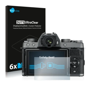 Parte frontal de un envase de producto con el logotipo de la marca Savvies. Al lado se muestra el dispositivo Fujifilm X-T100 