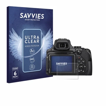 Parte frontal de un envase de producto con el logotipo de la marca Savvies. Al lado se muestra el dispositivo Nikon Coolpix P1