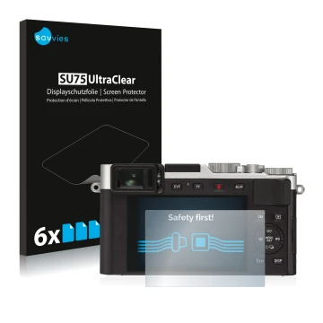 Parte frontal de un envase de producto con el logotipo de la marca Savvies. Al lado se muestra el dispositivo Leica D-Lux 7 co