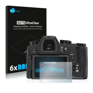 Parte frontal de un envase de producto con el logotipo de la marca Savvies. Al lado se muestra el dispositivo Leica V-LUX 5 co