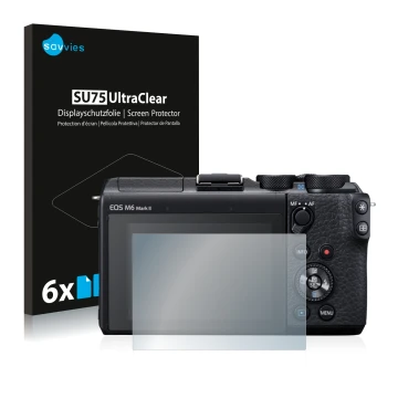 Parte frontal de un envase de producto con el logotipo de la marca Savvies. Al lado se muestra el dispositivo Canon EOS M6 Mar