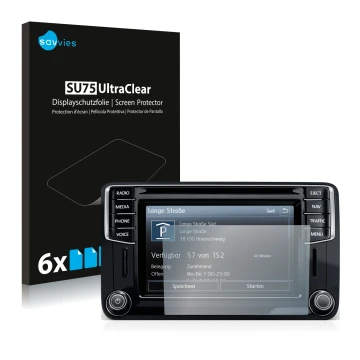 Parte frontal de un envase de producto con el logotipo de la marca Savvies. Al lado se muestra el dispositivo Volkswagen Caddy