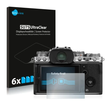 Parte frontal de un envase de producto con el logotipo de la marca Savvies. Al lado se muestra el dispositivo Fujifilm X-T4 co