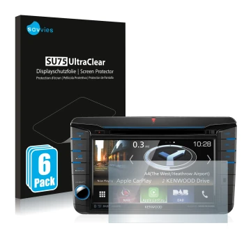 Parte frontal de un envase de producto con el logotipo de la marca Savvies. Al lado se muestra el dispositivo Kenwood DNX518VD