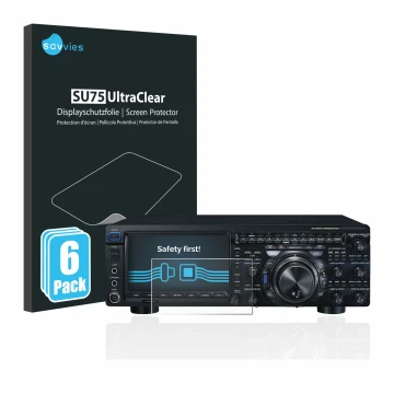 Parte frontal de un envase de producto con el logotipo de la marca Savvies. Al lado se muestra el dispositivo Yaesu FT-DX101D 