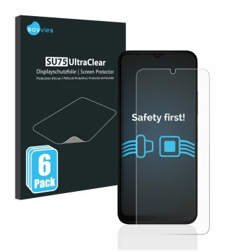 Parte frontal de un envase de producto con el logotipo de la marca Savvies. Al lado se muestra el dispositivo Nokia C22 con su