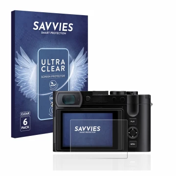 Parte frontal de un envase de producto con el logotipo de la marca Savvies. Al lado se muestra el dispositivo Leica Q3 con su 