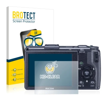 Parte frontal de un envase de producto con el logotipo de la marca BROTECT. Al lado se muestra el dispositivo Ricoh GR Digital