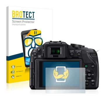 Parte frontal de un envase de producto con el logotipo de la marca BROTECT. Al lado se muestra el dispositivo Panasonic Lumix 