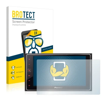Parte frontal de un envase de producto con el logotipo de la marca BROTECT. Al lado se muestra el dispositivo Pioneer SPH-DA12