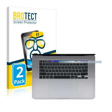 Parte frontal de un envase de producto con el logotipo de la marca BROTECT. Al lado se muestra el dispositivo Apple MacBook Pr