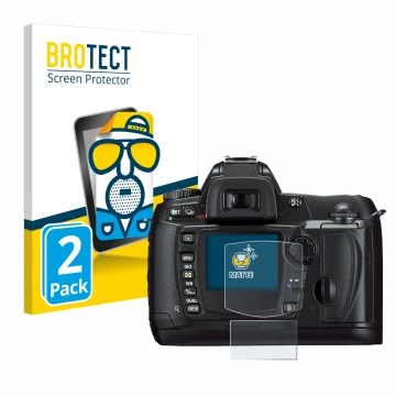 Parte frontal de un envase de producto con el logotipo de la marca BROTECT. Al lado se muestra el dispositivo Nikon D70 con su