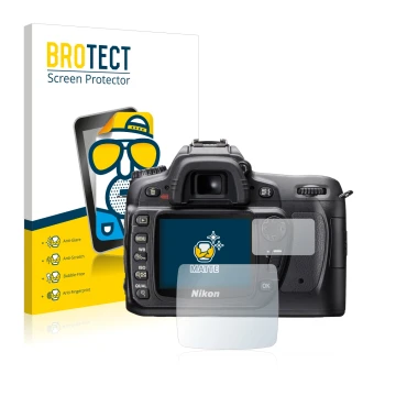 Parte frontal de un envase de producto con el logotipo de la marca BROTECT. Al lado se muestra el dispositivo Nikon D80 con su