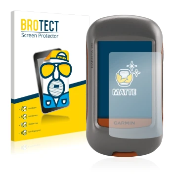 Parte frontal de un envase de producto con el logotipo de la marca BROTECT. Al lado se muestra el dispositivo Garmin Dakota 20
