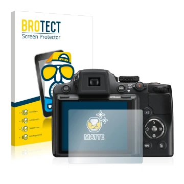 Parte frontal de un envase de producto con el logotipo de la marca BROTECT. Al lado se muestra el dispositivo Nikon Coolpix P5