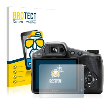 Parte frontal de un envase de producto con el logotipo de la marca BROTECT. Al lado se muestra el dispositivo Sony Cyber-Shot 