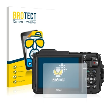 Parte frontal de un envase de producto con el logotipo de la marca BROTECT. Al lado se muestra el dispositivo Nikon Coolpix AW