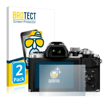 Parte frontal de un envase de producto con el logotipo de la marca BROTECT. Al lado se muestra el dispositivo Olympus OM-D E-M