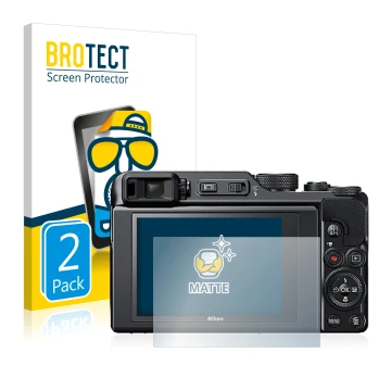 Parte frontal de un envase de producto con el logotipo de la marca BROTECT. Al lado se muestra el dispositivo Nikon Coolpix A1