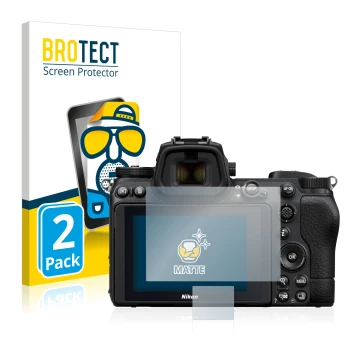 Parte frontal de un envase de producto con el logotipo de la marca BROTECT. Al lado se muestra el dispositivo Nikon Z 7 II con