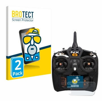 Parte frontal de un envase de producto con el logotipo de la marca BROTECT. Al lado se muestra el dispositivo Spektrum NX10 co