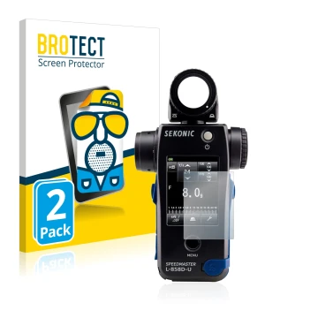 Parte frontal de un envase de producto con el logotipo de la marca BROTECT. Al lado se muestra el dispositivo Sekonic L858D co