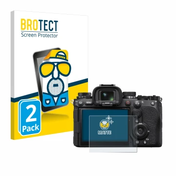 Parte frontal de un envase de producto con el logotipo de la marca BROTECT. Al lado se muestra el dispositivo Sony Alpha 1 II 