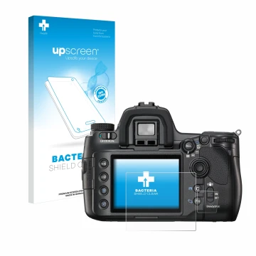 Parte frontal de un envase de producto con el logotipo de la marca upscreen. Al lado se muestra el dispositivo Sony Alpha 900 