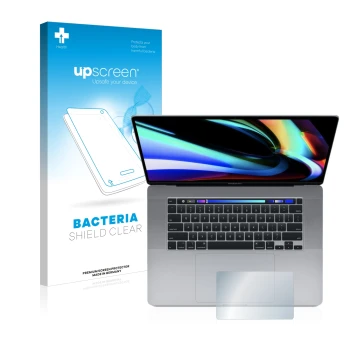 Parte frontal de un envase de producto con el logotipo de la marca upscreen. Al lado se muestra el dispositivo Apple MacBook P