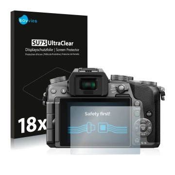 Parte frontal de un envase de producto con el logotipo de la marca Savvies. Al lado se muestra el dispositivo Panasonic Lumix 