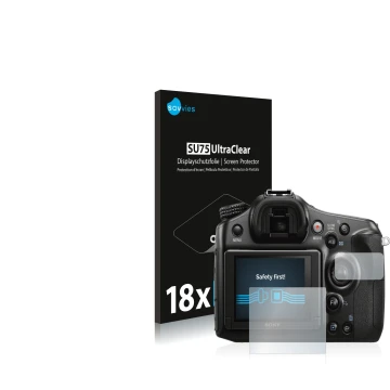 Parte frontal de un envase de producto con el logotipo de la marca Savvies. Al lado se muestra el dispositivo Sony Alpha 68 co